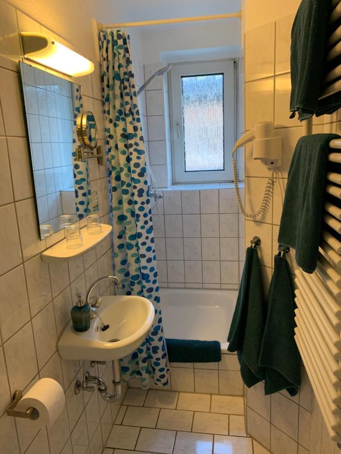 Zum Armen Mann Bed and Breakfast Ντίσελντορφ Εξωτερικό φωτογραφία