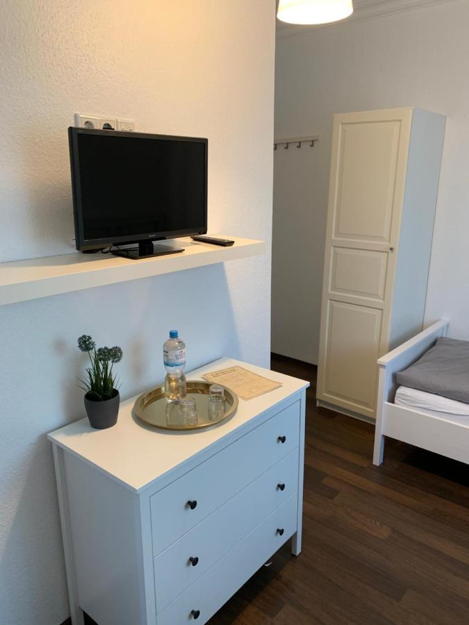 Zum Armen Mann Bed and Breakfast Ντίσελντορφ Εξωτερικό φωτογραφία
