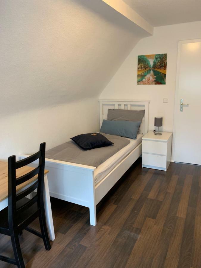 Zum Armen Mann Bed and Breakfast Ντίσελντορφ Εξωτερικό φωτογραφία