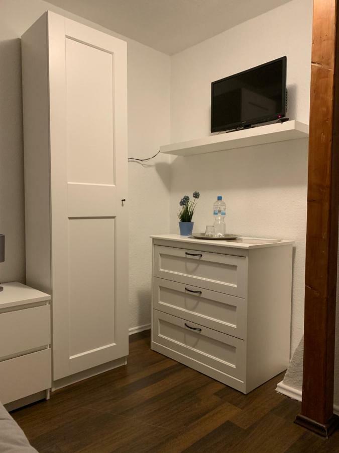 Zum Armen Mann Bed and Breakfast Ντίσελντορφ Εξωτερικό φωτογραφία