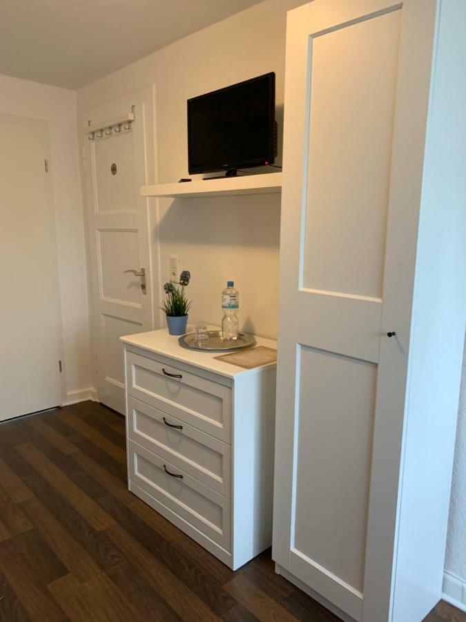 Zum Armen Mann Bed and Breakfast Ντίσελντορφ Εξωτερικό φωτογραφία