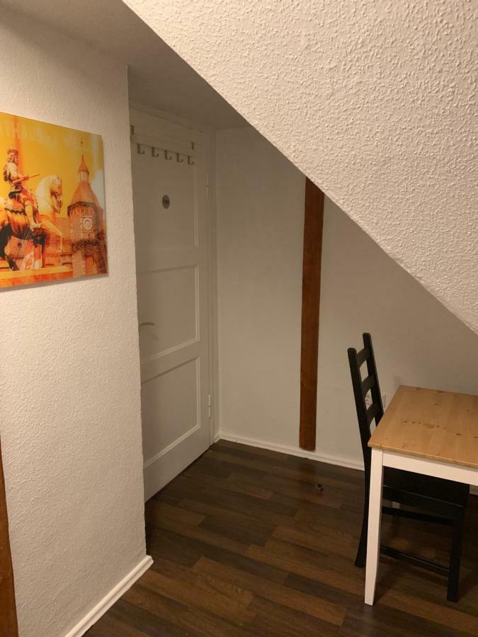 Zum Armen Mann Bed and Breakfast Ντίσελντορφ Εξωτερικό φωτογραφία